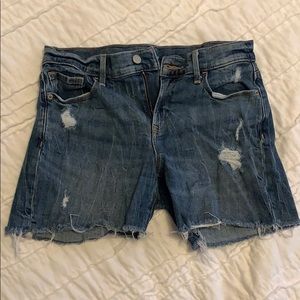 Old Navy cropped shorts